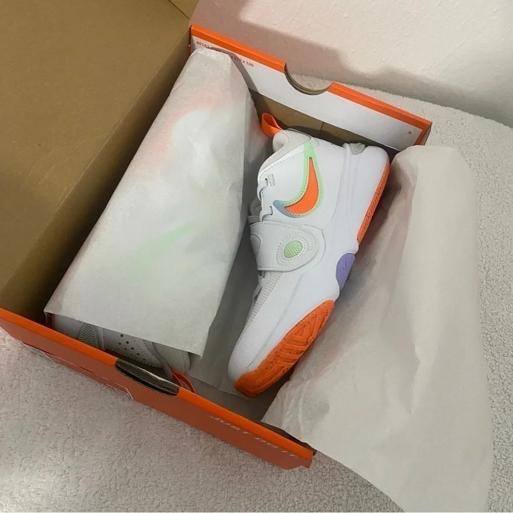 Nike Team Hustle D 11 PS [DV8994-103] Preschools Basketball Shoes 2Y White
